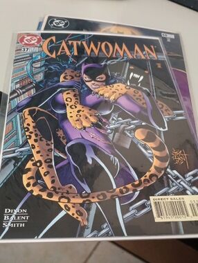 DC Catwoman Comic  — Purple Suit with Leopard Accents